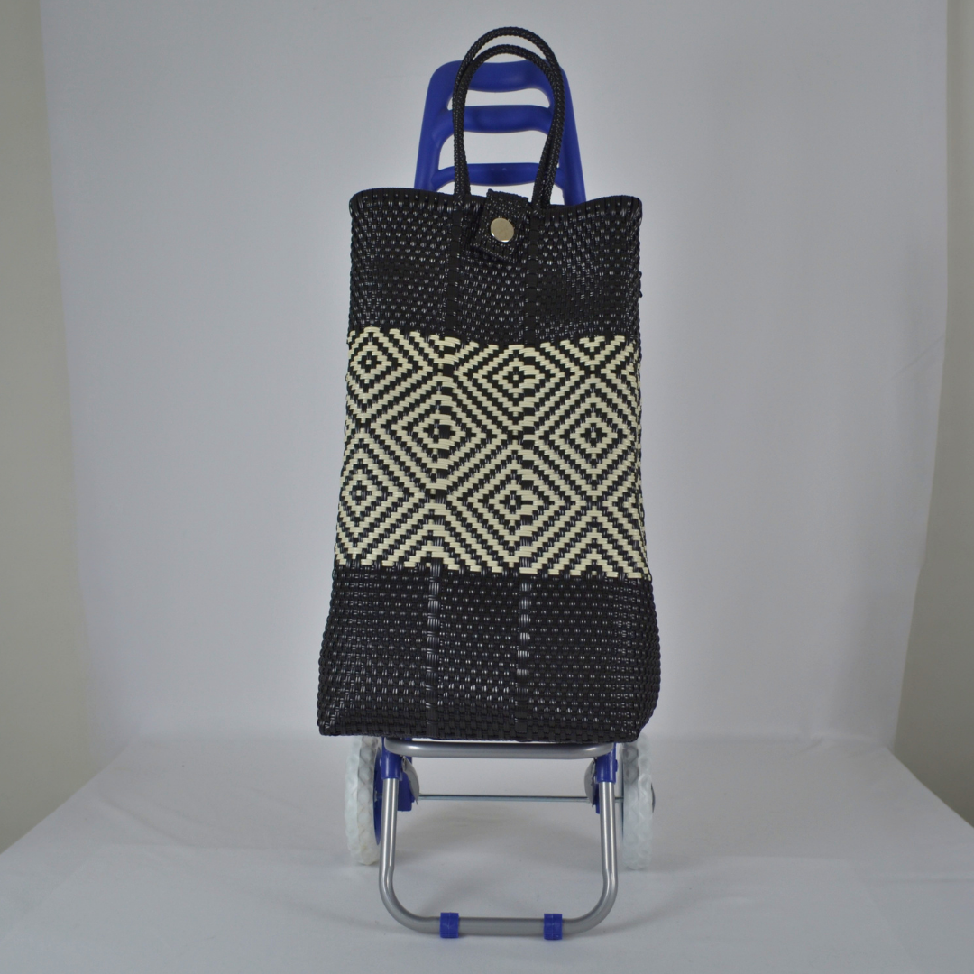 Carrito de mandado artesanal multcolor tejido a mano