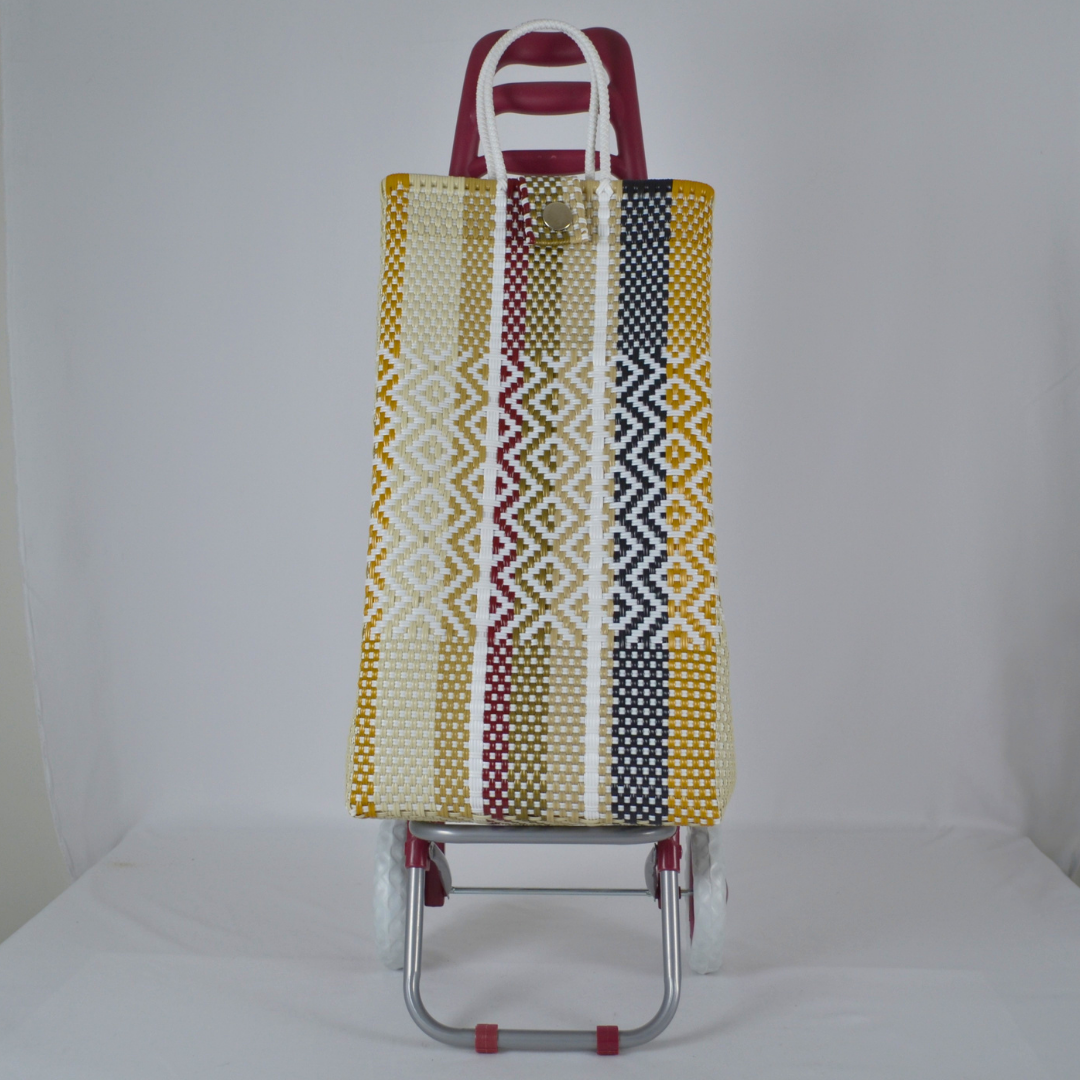Carrito de mandado artesanal multcolor tejido a mano