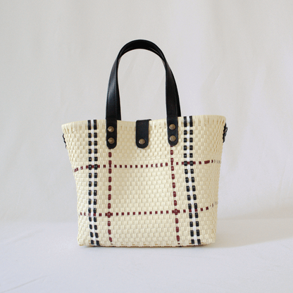 Tote Mediano de Piel Hecho en México bolsa artesanal tejida a mano con plástico reciclado LDPE