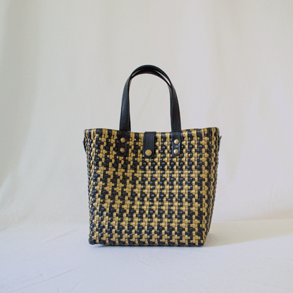 Tote Mediano de Piel Hecho en México bolsa artesanal tejida a mano con plástico reciclado LDPE