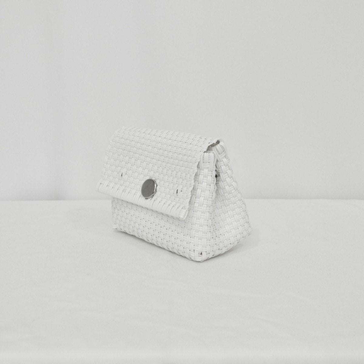 Bolsa de cosméticos artesanal con impacto social y diseño funcional - Bolsa Artesanal MX | Bolsas Hechas a Mano con Impacto Social