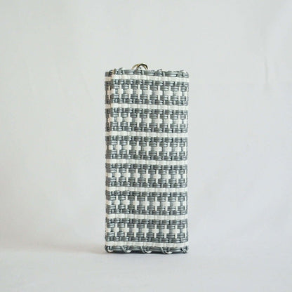 Cartera Artesanal Multicolor  Tejida a Mano en México