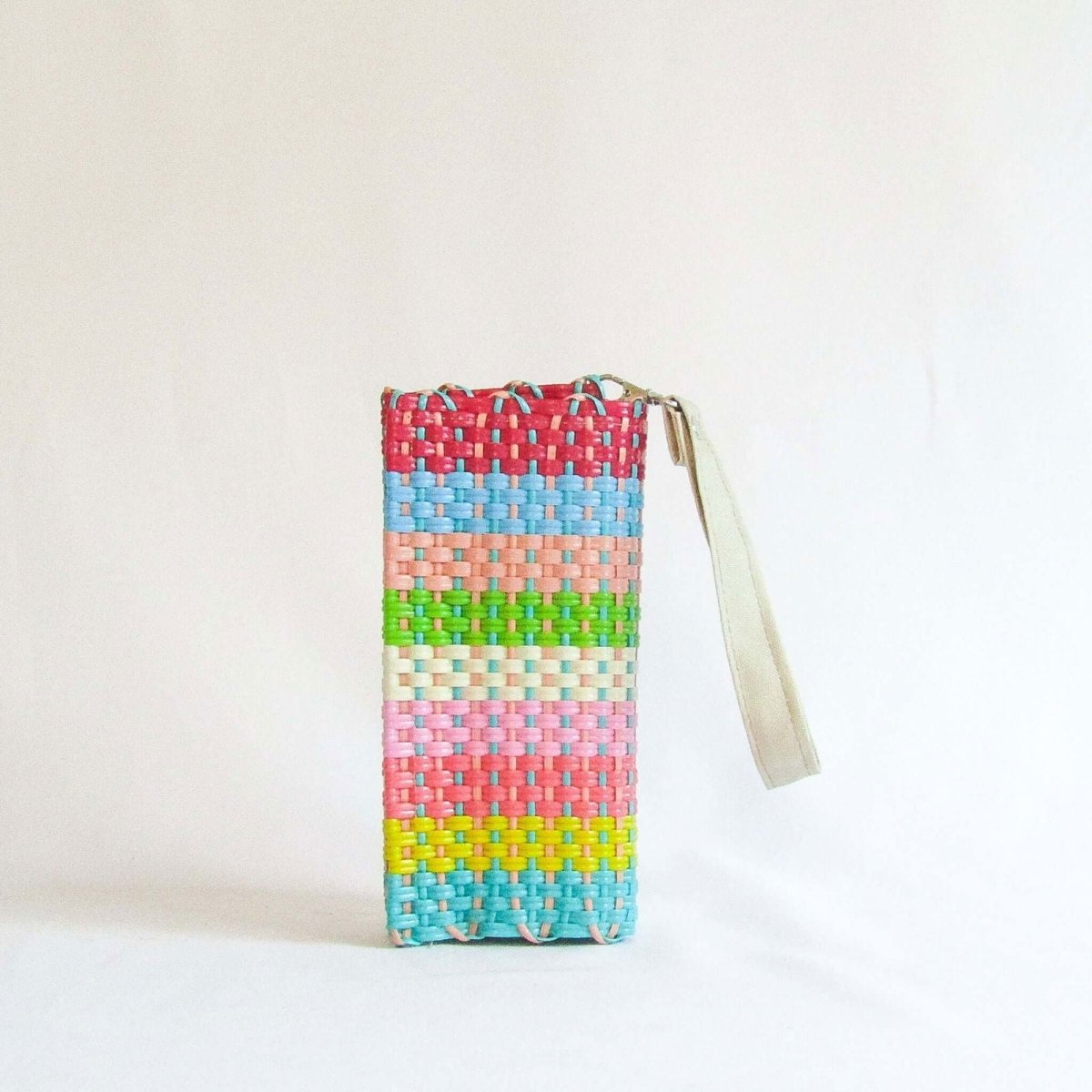 Cartera Artesanal Multicolor  Tejida a Mano en México