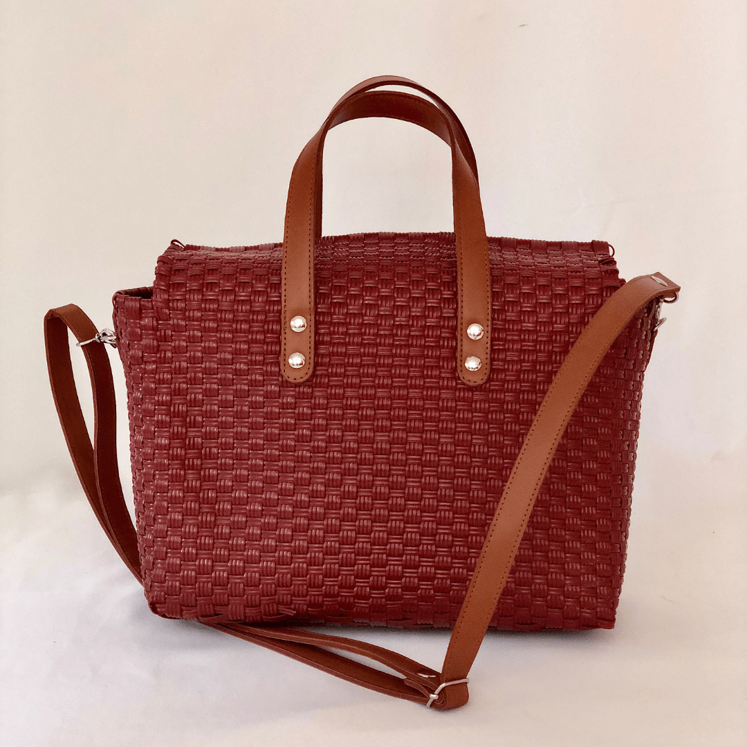 Lonchera Mediano Asa Piel con correa - Bolsa Artesanal Mx