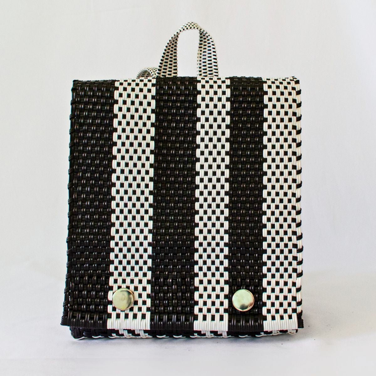 Mochila artesanal grande hecha en México | Diseño ligero y resistente - Bolsa Artesanal MX | Bolsas Hechas a Mano con Impacto Social