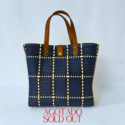 Medium Tote