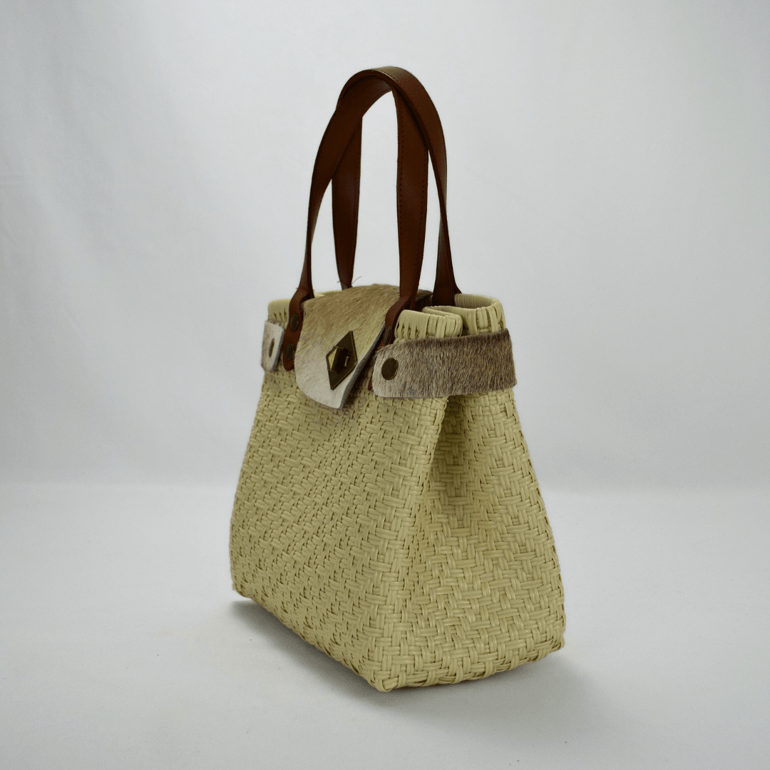 Tote artesanal piel México | Edición Cow Furry hecha a mano - Bolsa Artesanal MX | Bolsas Hechas a Mano con Impacto Social