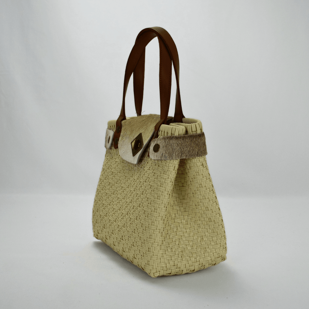 Tote artesanal piel México | Edición Cow Furry hecha a mano - Bolsa Artesanal MX | Bolsas Hechas a Mano con Impacto Social