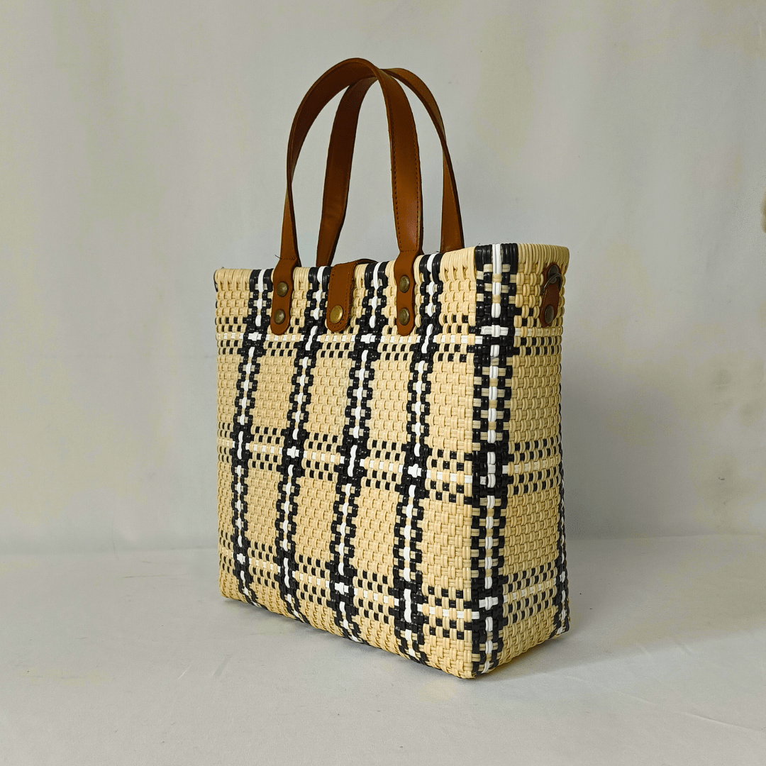 Tote Grande Beige Cuadro con Asas de Piel – Edición Limitada | Bolsa Artesanal MX - Bolsa Artesanal Mx