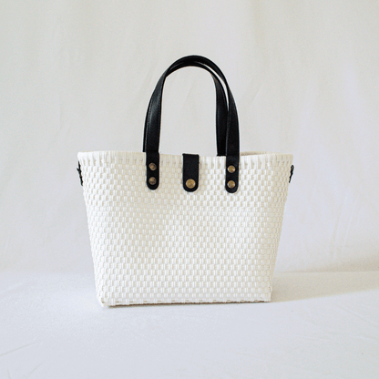 Tote Mediano de Piel Hecho en México bolsa artesanal tejida a mano con plástico reciclado LDPE